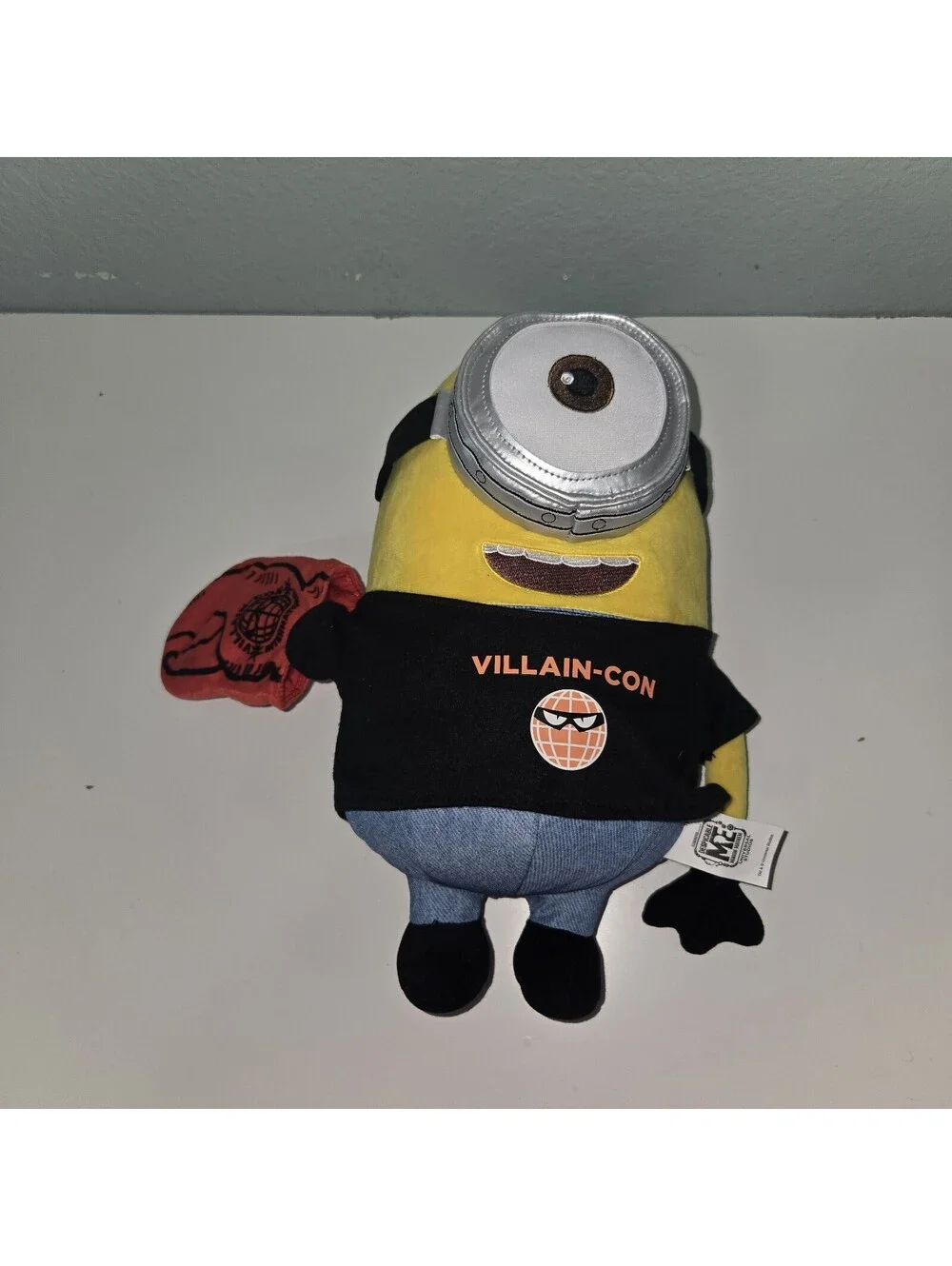 Universal Studios Despicable Me Minion Mayhem Villain-Con Stuart 14